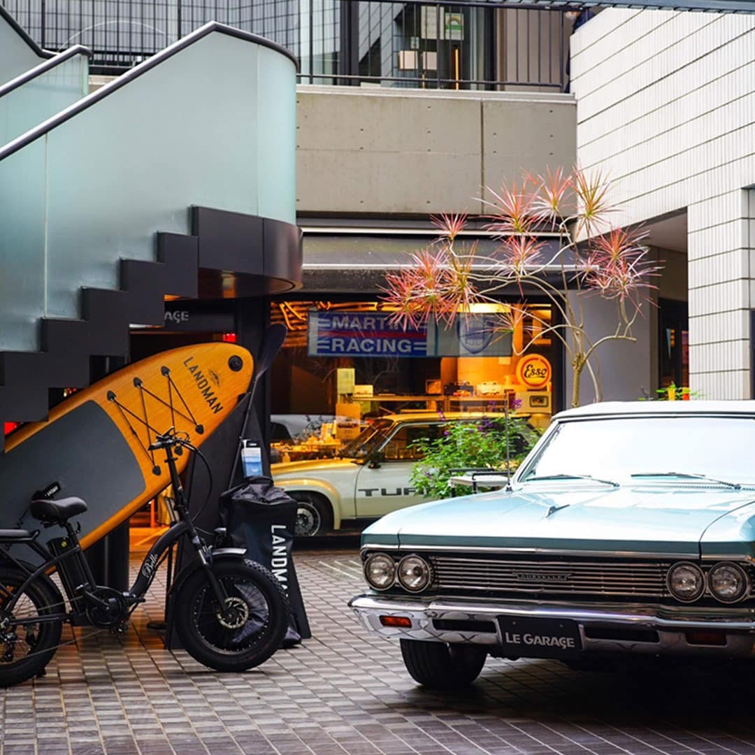 LE GARAGE ルガラージュ シャツ XL程 黒 花柄 フランス製